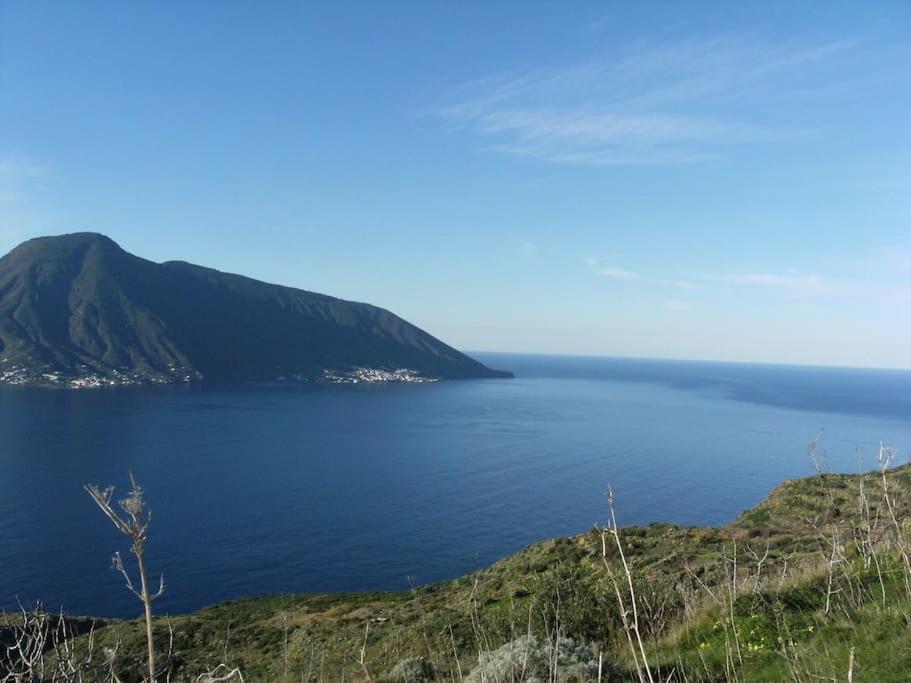 Casa vacanze vista mare Mela B Città di Lipari Esterno foto