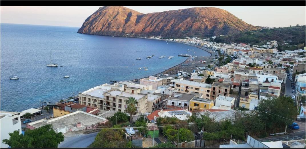 Casa vacanze vista mare Mela B Città di Lipari Esterno foto